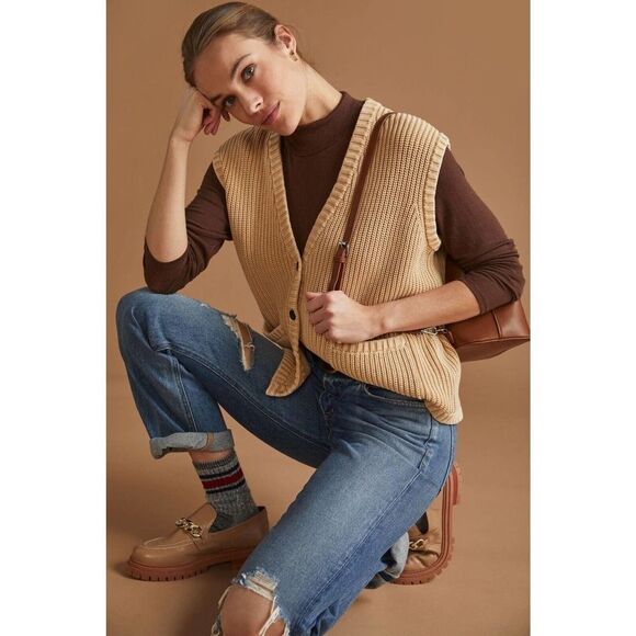 Layne Patch-Pocket Sweater Vest - Picture 1 of 7